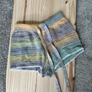 Universal Threads Shorts